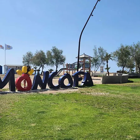 Perla Del Mar Апартаменты